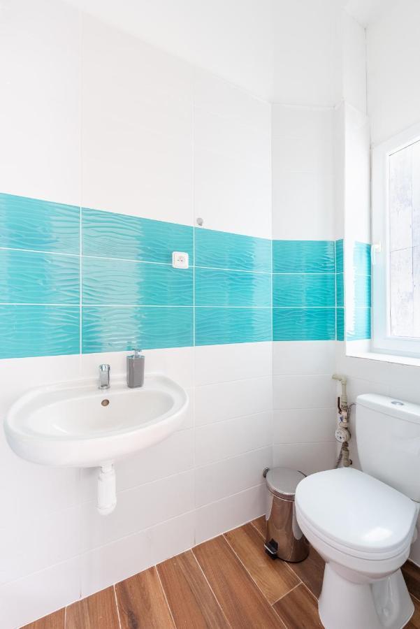 Spacious Apartment Дечин Екстер'єр фото